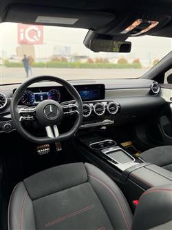 مێرسێدس بێنز CLA